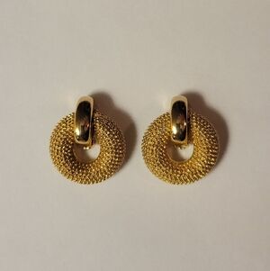 Elegant Gold-Tone Hoop Earrings